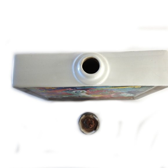 LeRoy Neiman Sports Commemorative Baseball Liquor Bottle Bar Decor 1979 - Picture 9 of 9